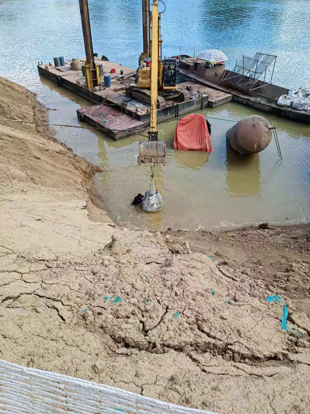 津南完成水下管道安装：施工组织与资源调配技巧