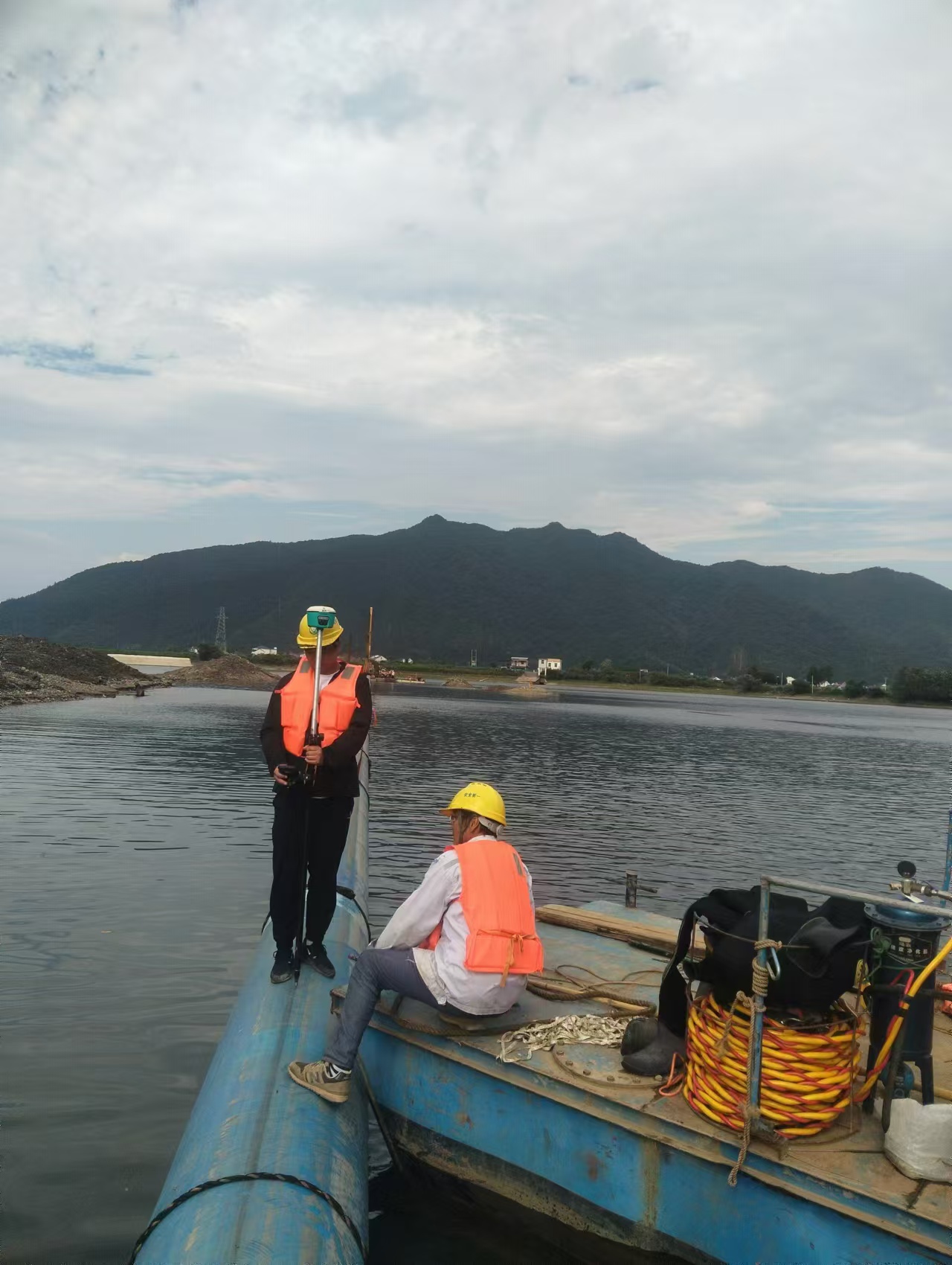 津南沉管安装：突破深海极限，铸就世纪通途