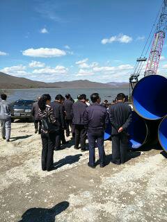 和平从无到有：过河管道铺设的建设奇迹