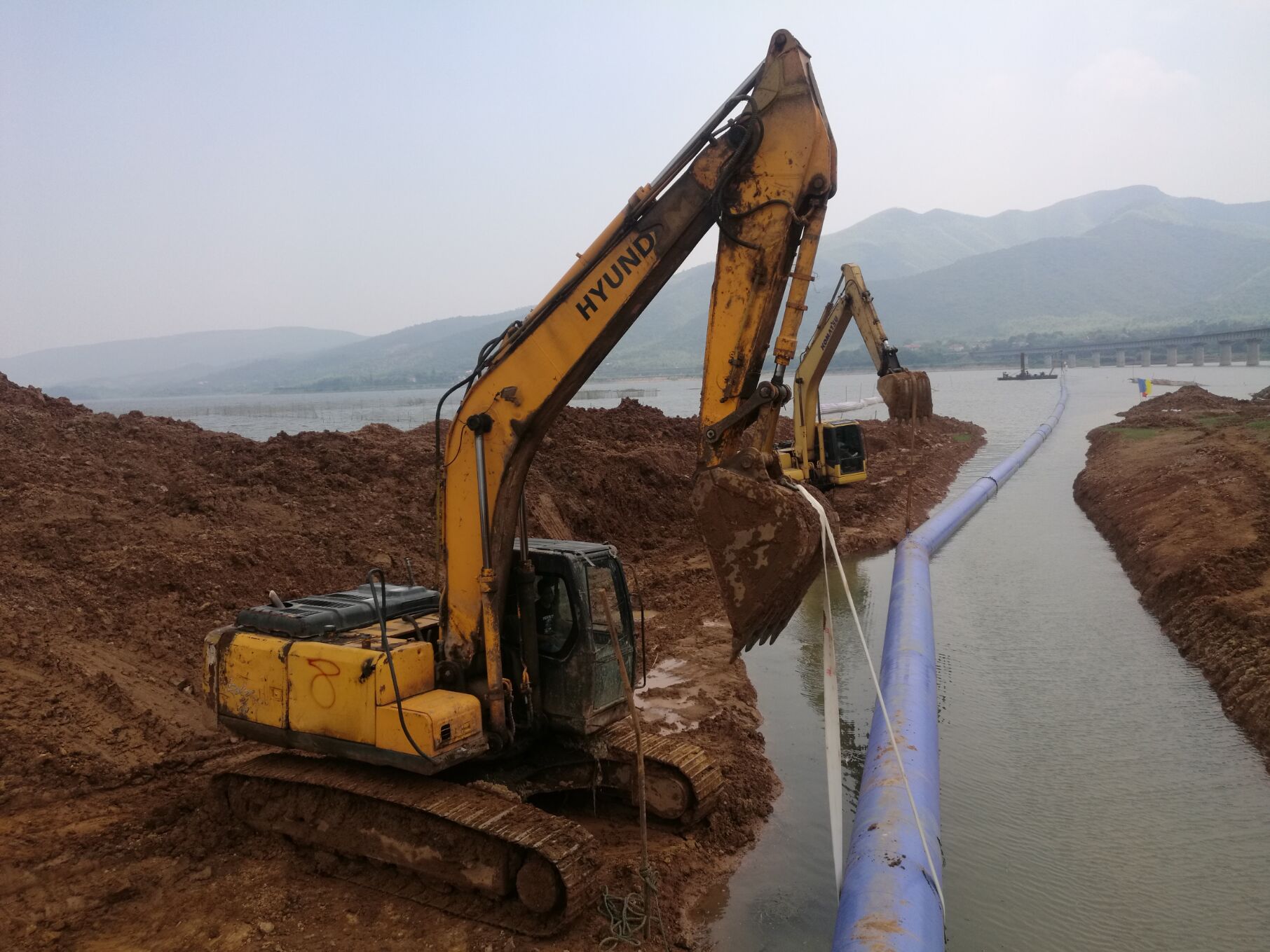 北辰探秘水下 ，取水头精准安装实录